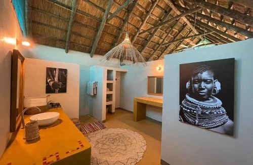 Kakumbi Cabin | Thornicroft Lodge
