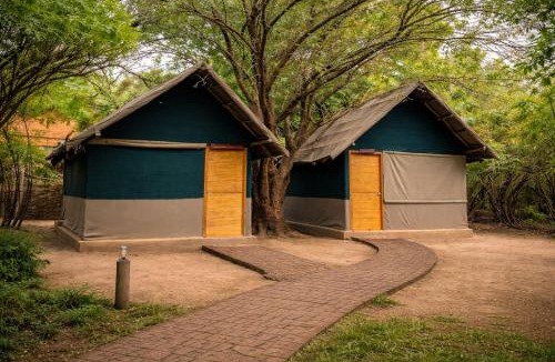 Kakumbi Cabin | Thornicroft Lodge - South Luangwa