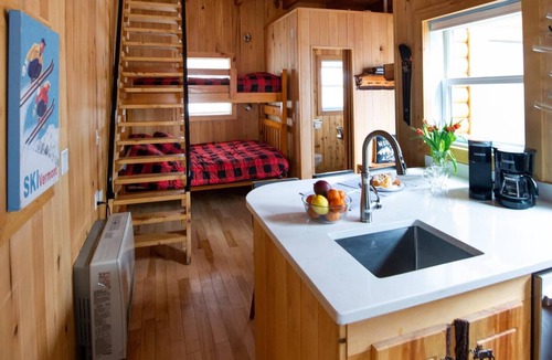 Warren Cabin | Three lovely Cabins nestled in the woods one minute from Sugarbush Resort