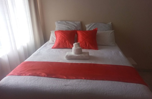 Bulawayo House | Tingompela Guest House