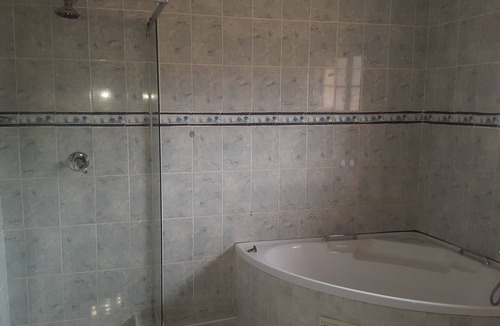 Francistown Bed & Breakfast | Tintech Bed & Breakfast