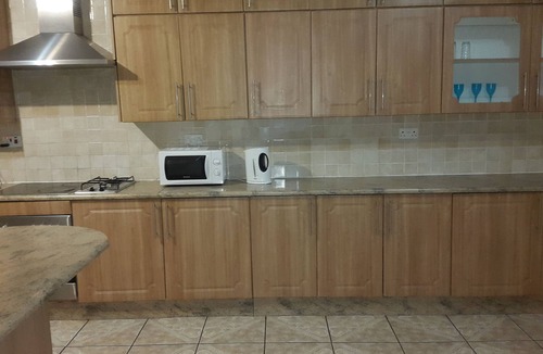 Francistown Bed & Breakfast | Tintech Bed & Breakfast
