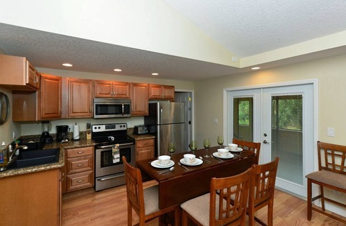 Sarasota House | TROPICAL 2 BEDROOM "TREE HOUSE" UNIT "A" ON EQUINE RANCH