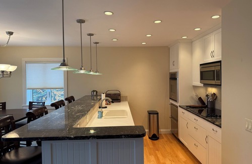 Warren Condo | True Ski-in, Ski-out Renovated 2BR Sugarbush Snow Creek Condo