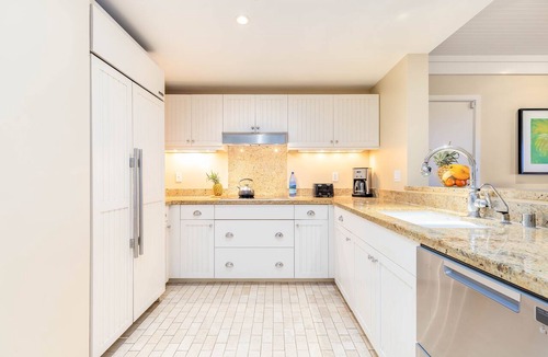 Kahuku Condo | Turtle Bay Villas 205/206 by Gather w/Shared Pool, Spa, AC