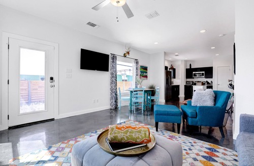 Near East Side House | Urban - A Birdy Vacation Rental