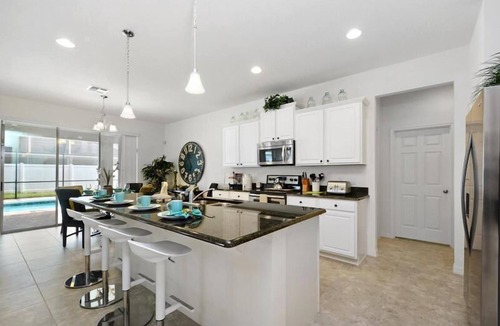 Sandy Ridge Resort | VALUE! Princess Room! Pool & Spa! Resort Near Disney! 1339