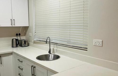 Midlands Apartment | Vic falls luxury Apartment