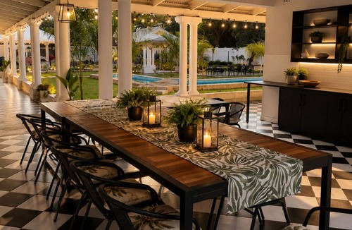 Victoria Falls Villa | Victoria Falls Luxury Safari Villa Butler Cook Pool