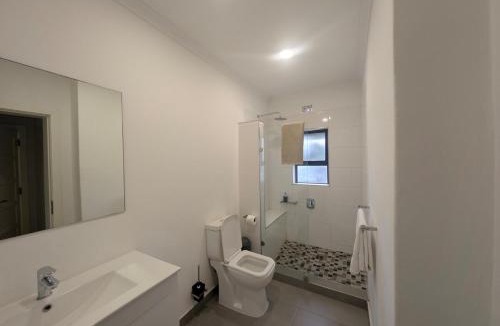 Victoria Falls Apartment | Victoria Falls Modern 3 Bed Villa Private Pool