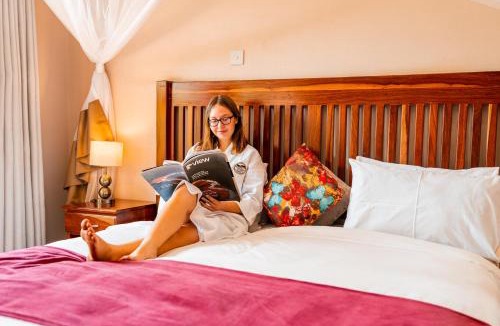 Victoria Falls Hotel | Victoria Falls Premier Lodge
