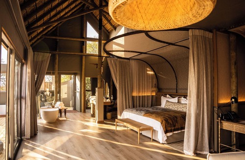 Victoria Falls Hotel | Victoria Falls River Lodge
