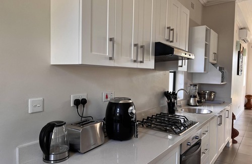 Victoria Falls Apartment | Victoria Falls Villa - 2274