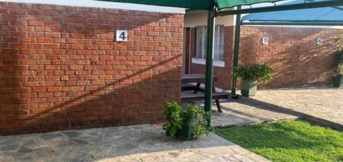 Bulawayo House | Villa Thabiso