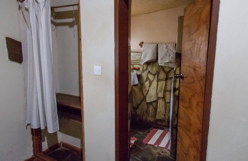 Lusaka Cabin | Village Rest Lodge