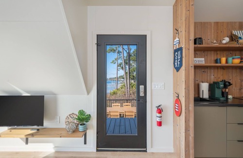Mary Esther Cabin | Waterfront A-Frame Panoramic Sunset Views