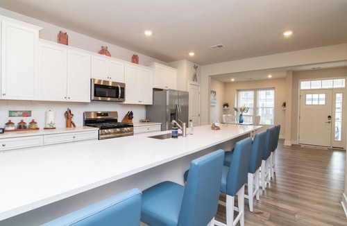 Frankford Villa | Welcoming 4BR Villa with Pool in Charming Frankford
