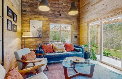 Webster House | Wolfhaven