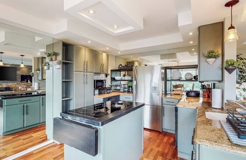 Warren Apartment | Wonderful Condo Close to Sugarbush Resort with Pool & WiFi