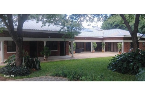 Victoria Falls House | Your Peaceful Escape Near the Wonders of Victoria Falls