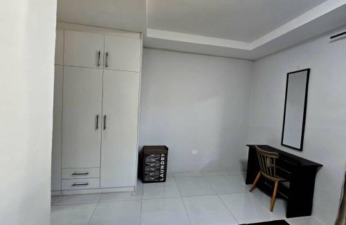 Kitwe Apartment | Zachi Zebra Apartment