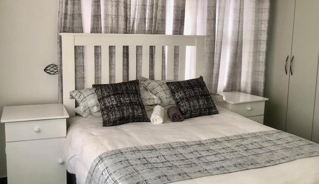 1 bed apartment in Mount Pleasant Heights - 2014