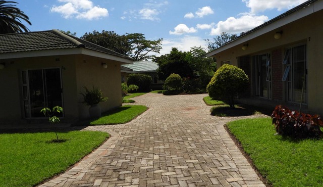 2 Bed Apartment With Ensuite Kitchenette- 2071