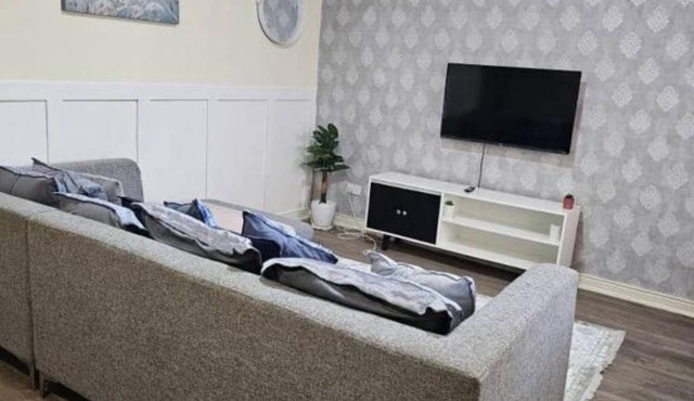2-bedroom cozy apartment in a prime location in Lusaka with AC, fitness room