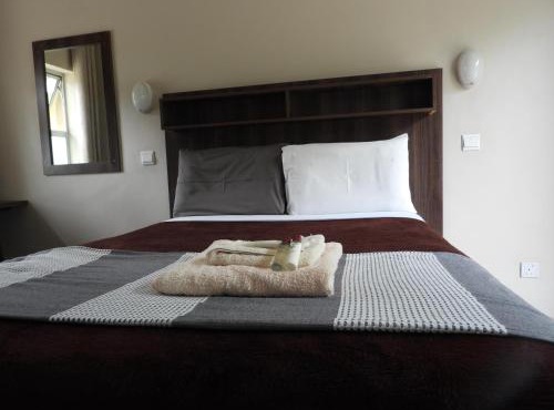 2 bedroomed apartment with en-suite and kitchenette - 2071