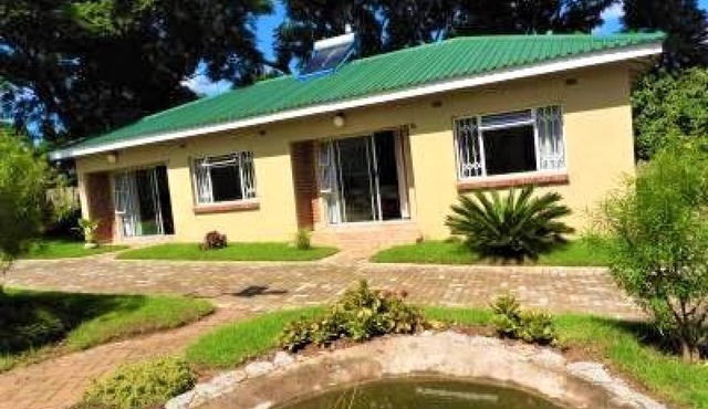 2 Bedroomed Apartment With En-suite and Kitchenette - 2066