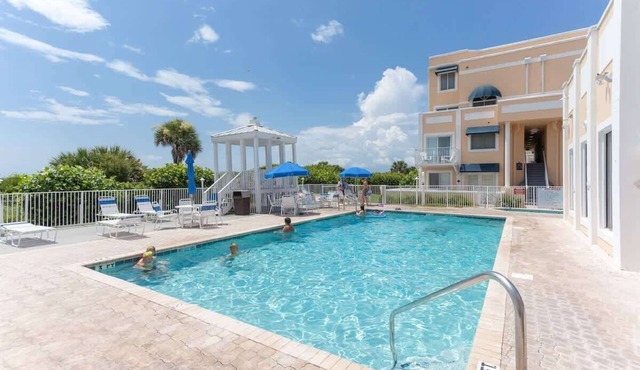 2 Primary Suites | Oceanfront Resort-like Condo |