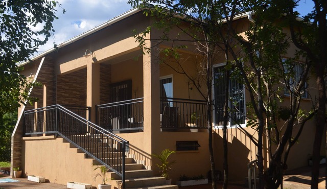 2BR HOME Wifi + Parking Homz Cottage - Chipata. Zambia