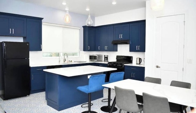 3 Bedroom Home Near Pearl Brewery/River Walk