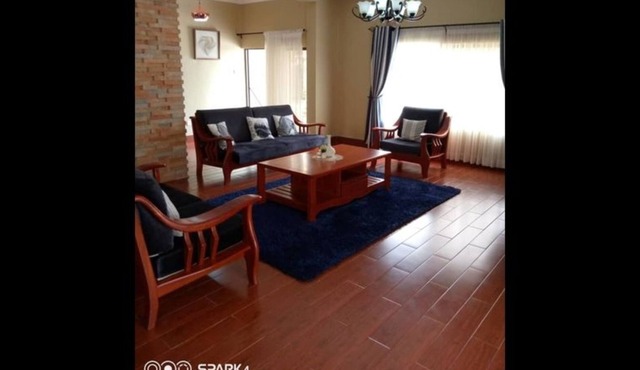 3 bedrooms exclusive house in Mass Media