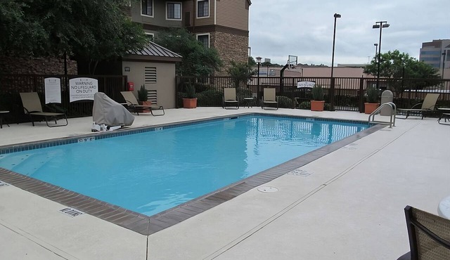 3 Spacious Suites with Full Kitchens | Pet-Friendly | Free Breakfast