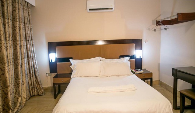 Aabiya Lodge