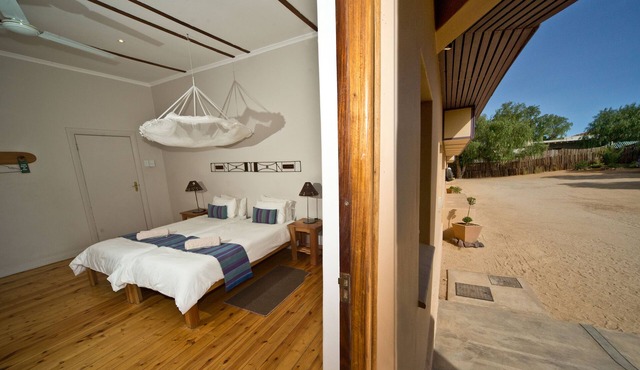 Bahnhof Hotel Aus