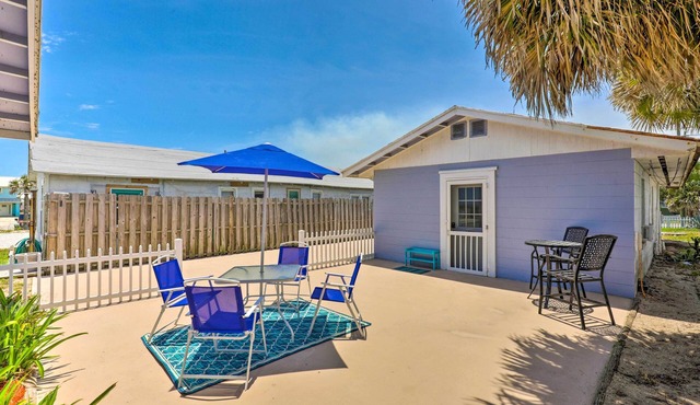 Beachfront Cottage in St Augustine - Pet Friendly!