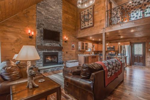 Black Bear Cabin by Stony Brook Cabins