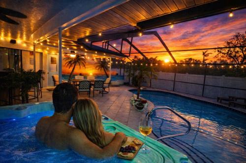 Bradenton Home Near Anna Maria Island - Pool, Hot Tub & Game Room