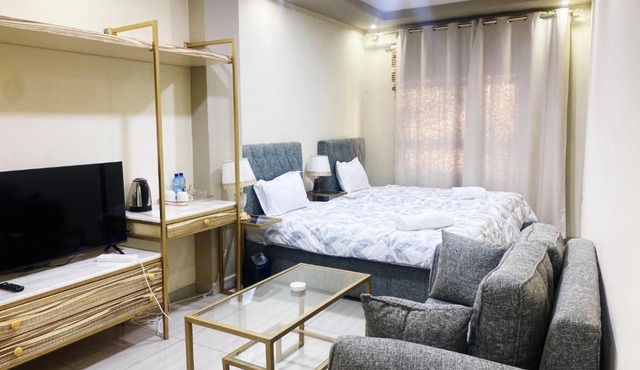 Carousel Hotel