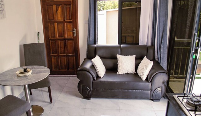 Charming 2-bedroom apartment in Lusaka perfect for your stay