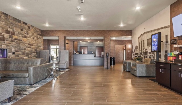 Cobblestone Hotel & Suites - Foley