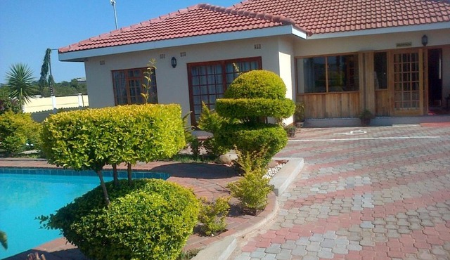Comfort Palace Guesthouse