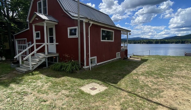 Cottage on Akers Pond