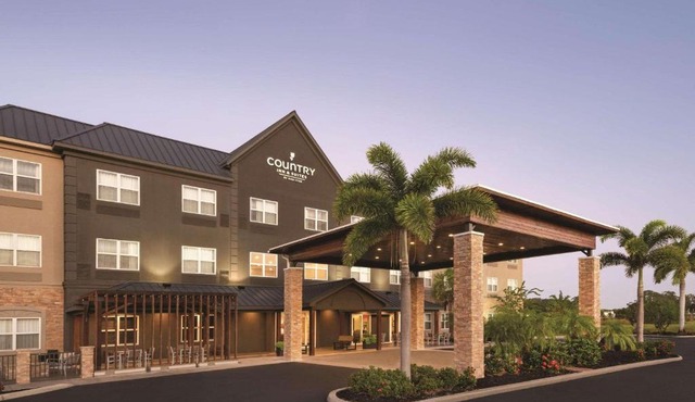 Country Inn & Suites by Radisson, Bradenton-Lakewood-Ranch, FL