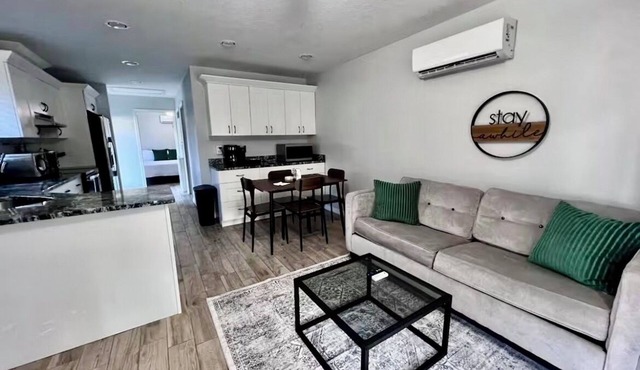 Cozy 1-bedroom Home - Downtown Lakeland