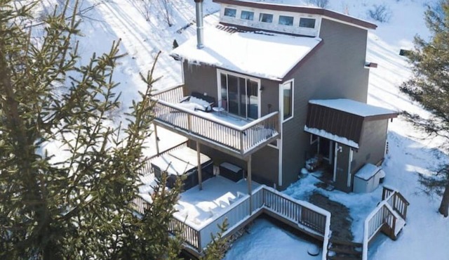 Creekside Chalet in Ellicottville