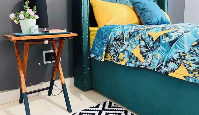 Cute 1-bedroom unit close to ECL Mall