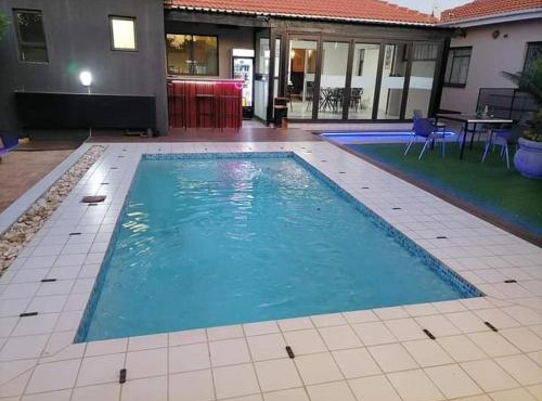 Cycad Palm Guest House Palapye.